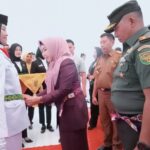 Bupati Hj.Dewi handajani Kukuhkan 30 Orang Duta Pancasila Paskibraka Kabupaten Tanggamus