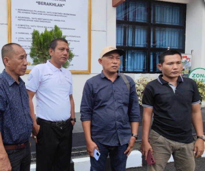 Tersangka Kakon way Nipah kasus penganiyaan wartawan sidang perdana Mulai hari’Rabu