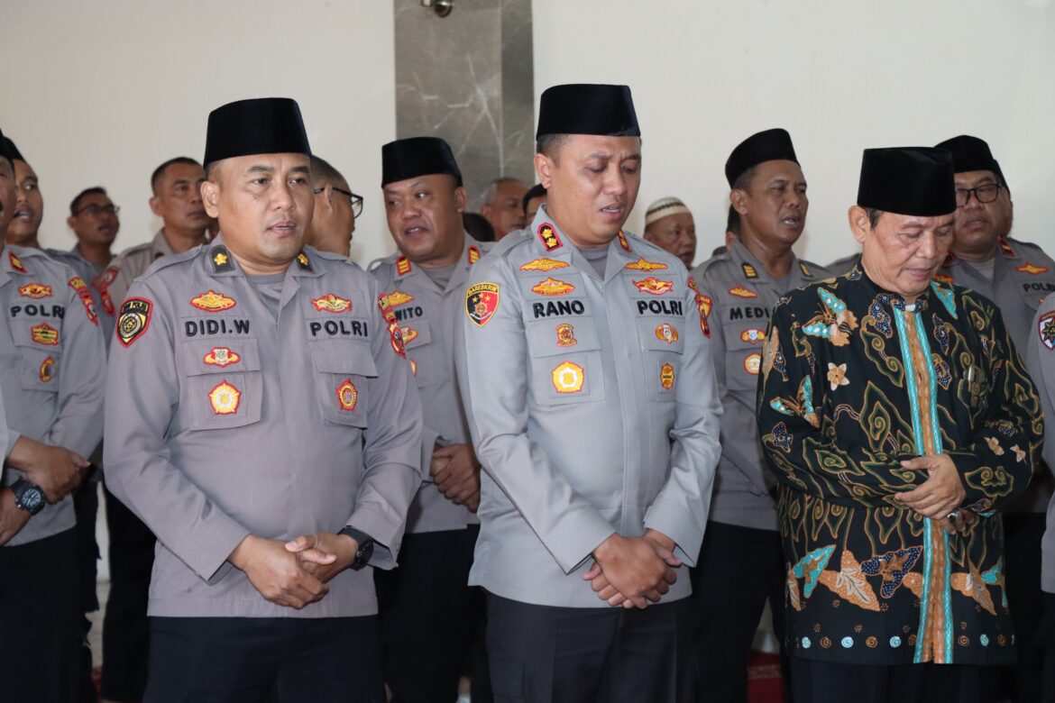 Polres Cirebon Kota Menggelar Peringatan Maulid Nabi Muhammad SAW 1445 H/2023