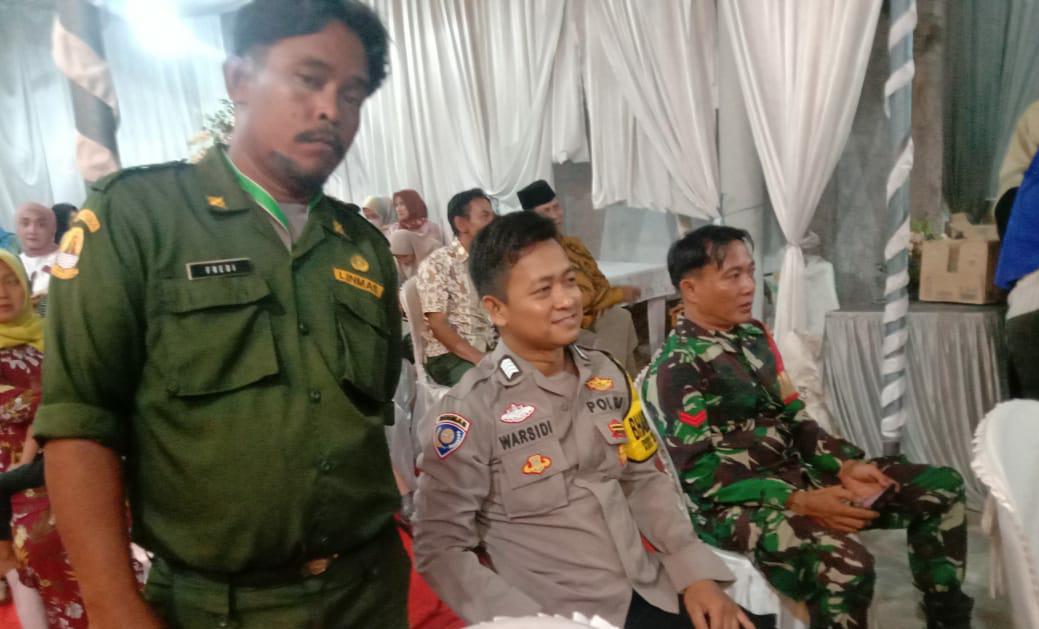 Jalin sinergi Bhabinkamtibmas Suranenggala lor Polsek Kapetakan Polres Cirebon Kota pantau kamtibmas wilayah
