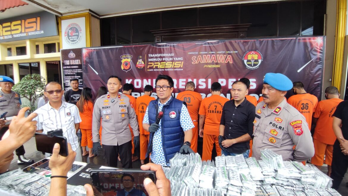Polres Cirebon Kota Tangkap 12 Pengedar Narkoba
