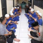 Tingkatkan Iman Dan Takwa Tahanan, Wakapolres Cirebon Kota Gelar Pengajian Dan Yasinan