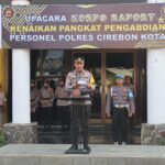 Kapolres Cirebon Kota Pimpin Upacara Korps Raport Kenaikan Pangkat Pengabdian
