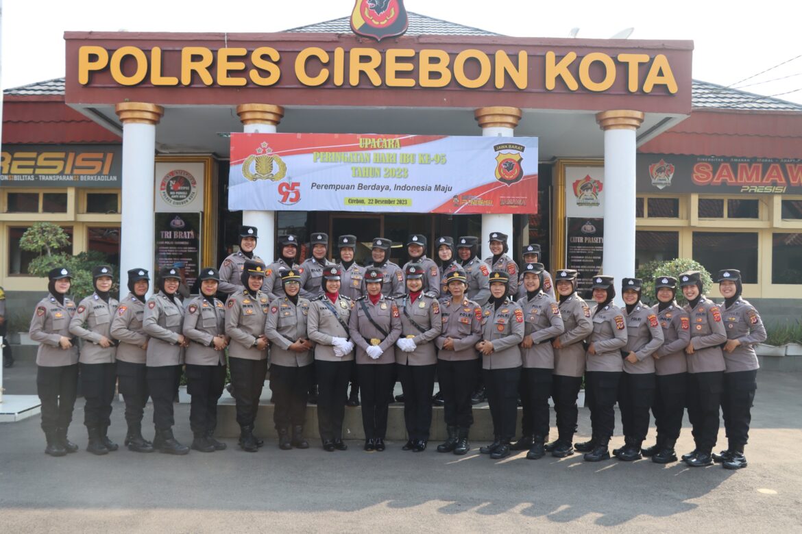 Polres Cirebon Kota Gelar Upacara Peringatan Hari Ibu ke-95 Tahun 2023