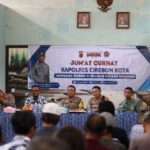 Tampung Aspirasi Masyarakat, Kapolres Cirebon Kota Gelar Jum'at Curhat