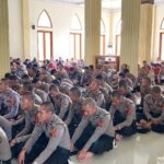 Polresta Cirebon Gelar Binrohtal di Masjid Syarif Hidayatullah Aspol Kaliwadas