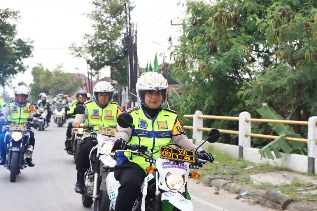 Pengenalan Lingkungan Sekaligus Cegah Gangguan Kamtibmas, Kapolresta Cirebon Gencarkan Patroli Sepeda Motor