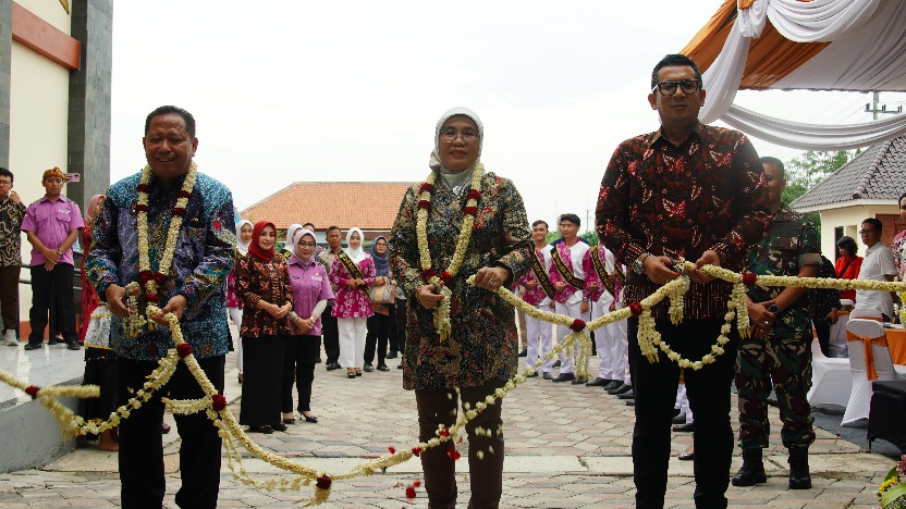 Peresmian Sentra IKM Batik Kota Mojokerto, Ali Kuncoro: Maja Bharama Wastra Jadi Pengungkit Ekonomi