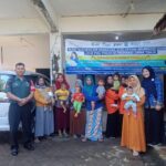 Babinsa Koramil 0815/15 Jatirejo Dampingi Pelaksanaan Sub Pekan Imunisasi Polio Nasional Putaran 2