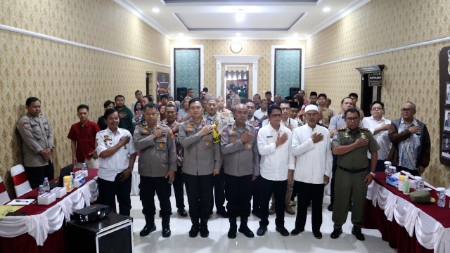 Dit Binmas Polda Jabar Laksanakan Kegiatan FSK di Polres Cirebon Kota