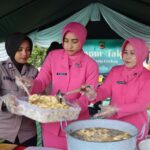 Dapur Takjil Polresta Cirebon Patroli Kamtibmas Sambil Berbagi