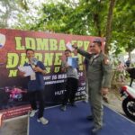 Memperingati HUT TNI AU ke-78, TNI AU Lanud H. AS Hanandjoeddin Gelar Lomba Drone Race & Berbagi Takjil