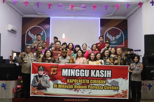 Polresta Cirebon Gelar Program Minggu Kasih, Sapa dan Serap Aspirasi Jemaat Gereja