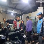 Sambangi Bengkel Motor, Polsek Talun Imbau Tidak Layani Penggantian Knalpot Tidak Sesuai Spesifikasi Teknis