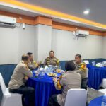 Kapolresta Cirebon Terima Kunjungan Pejabat Utama Polda Jabar di Pos Terpadu GT Palimanan
