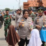 Polresta Cirebon Gelar Baksos di Sekolah yang Terdampak Banjir Rob
