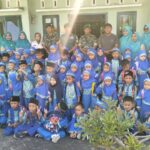 Kenalkan Profesi TNI Sejak Dini, Koramil 0815/07 Jetis Berikan Edukasi Anak Didik TK R.A Darussalam