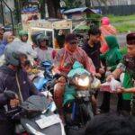 Berkah Ramadan, Koramil 0815/01 Pralon Bersama Persit Bagikan Takjil