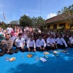 Gemarikan SDN Bangeran 1 & 2, Mas Wabup Jelaskan Pentingnya Makan Ikan