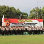 Kapolresta Cirebon Pimpin Upacara Korps Raport Kenaikan Pangkat