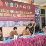 Sinergi TNI dan Pemerintah Daerah, TMMD ke-126 Beri Edukasi Pentingnya Wawasan Kebangsaan dan Gotong Royong Sinergi TNI dan Pemerintah Daerah, TMMD ke-126 Beri Edukasi Pentingnya Wawasan Kebangsaan dan Gotong Royong