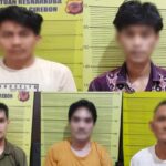 Polresta Cirebon Amankan 5 Pengedar Sabu-sabu Polresta Cirebon Amankan 5 Pengedar Sabu-sabu