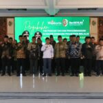 Dukung Kemandirian Ekonomi Pesantren, Gus Bupati Mojokerto Kukuhkan Tim  "One Pesantren One Product"