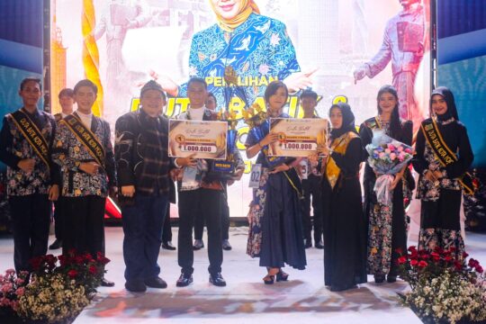 Grand Final Duta Batik dan Duta Koperasi Meriahkan Mojo Festival 2025