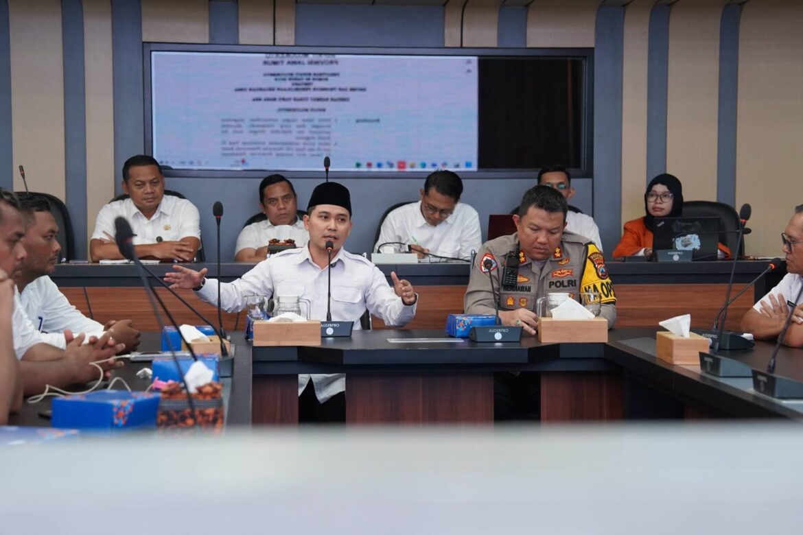 Bupati Mojokerto Terima Audiensi Kades dan Perangkat, Pastikan Siltap 2026 Tetap Terpenuhi