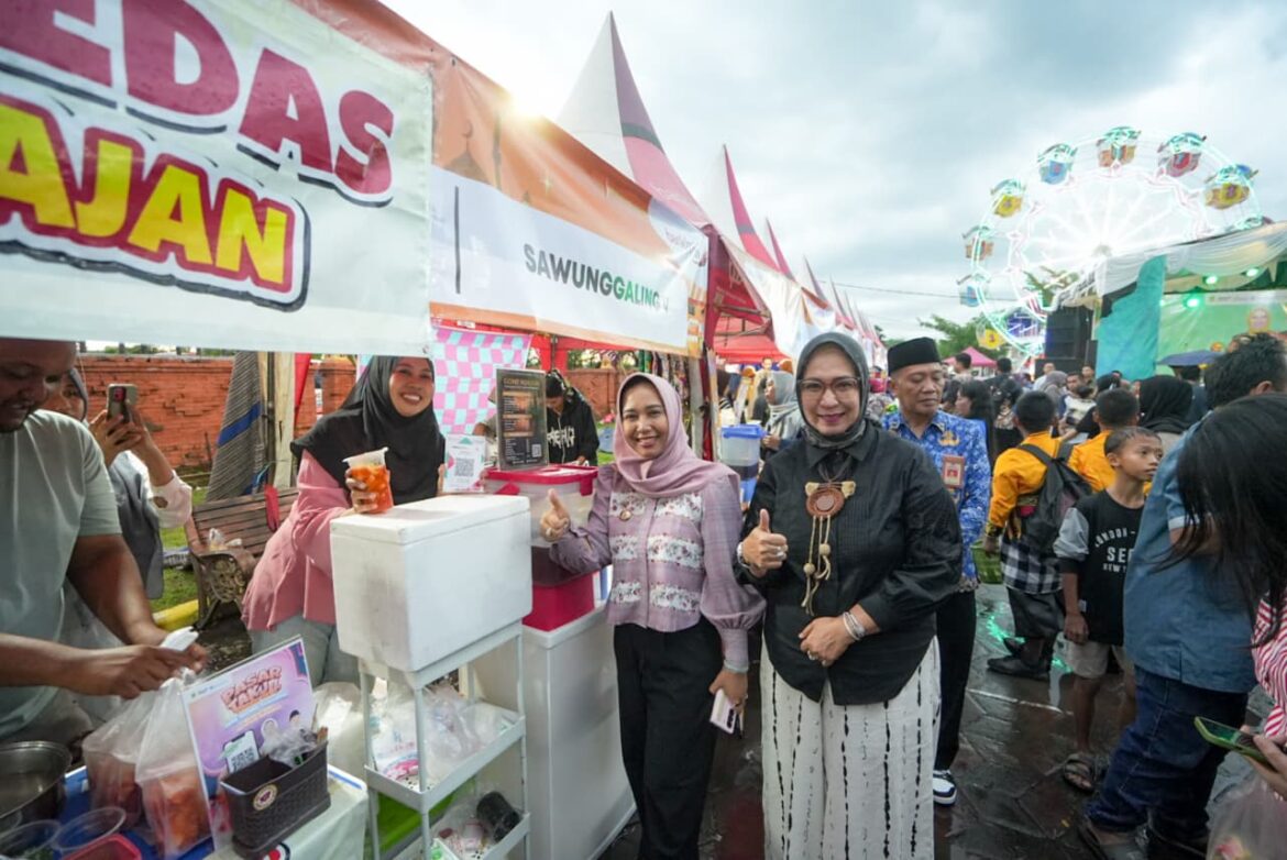 Pasar Takjil Ketidur, Penggerak Ekonomi UMKM Sekaligus Wadah Kreasi Seni Ramadan