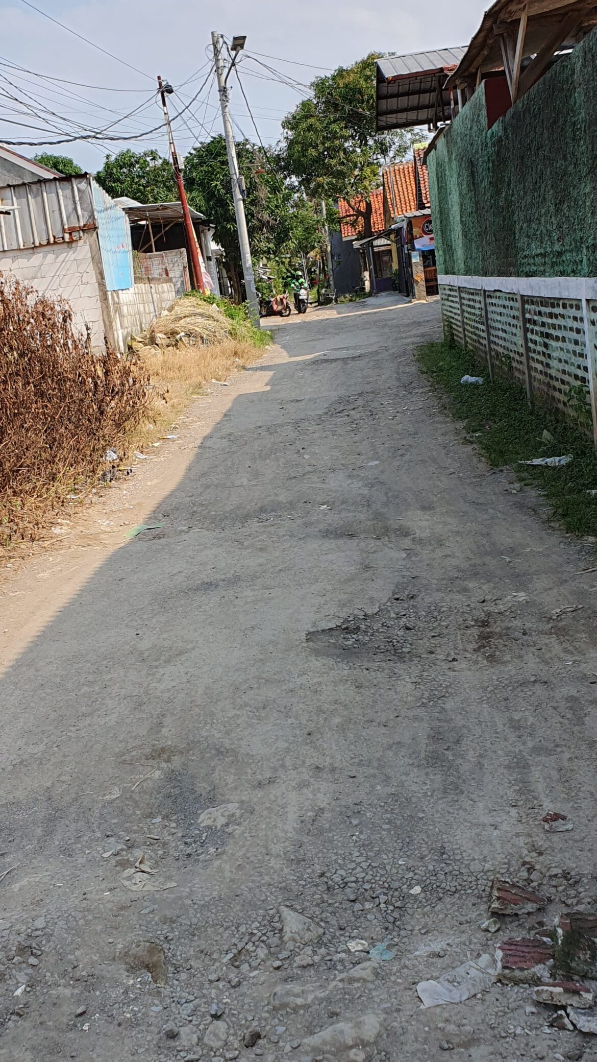 Diduga Sarat Korupsi dan Asal-asalan Pembangunan Jalan Desa Jatimerta 