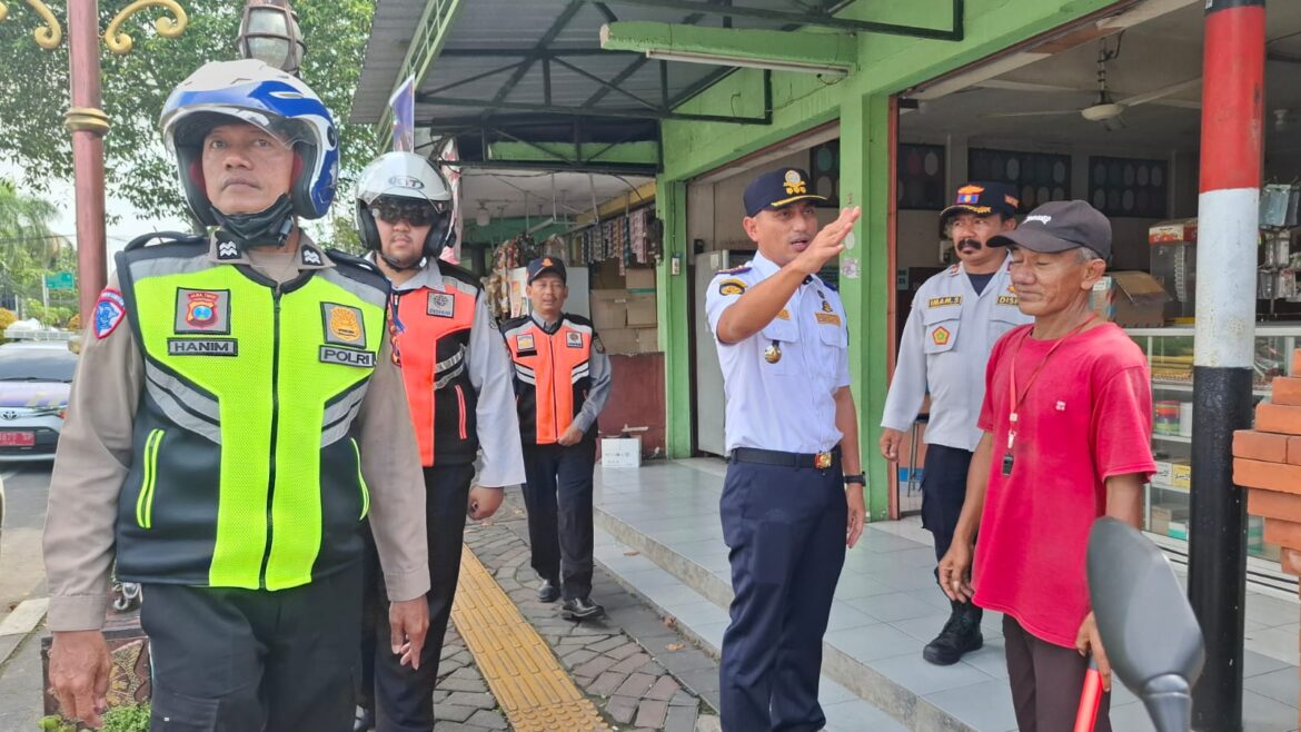 Parkir Berlangganan Sesuai Aturan, Warga Kota Mojokerto Justru Diuntungkan