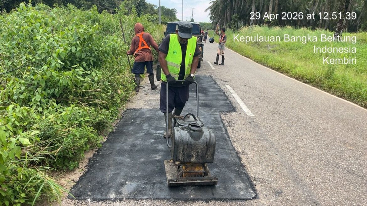 Dinas PUPR Gerak Cepat Perbaiki Jalan Berlubang Desa Simpang Rusa-Air Kundur