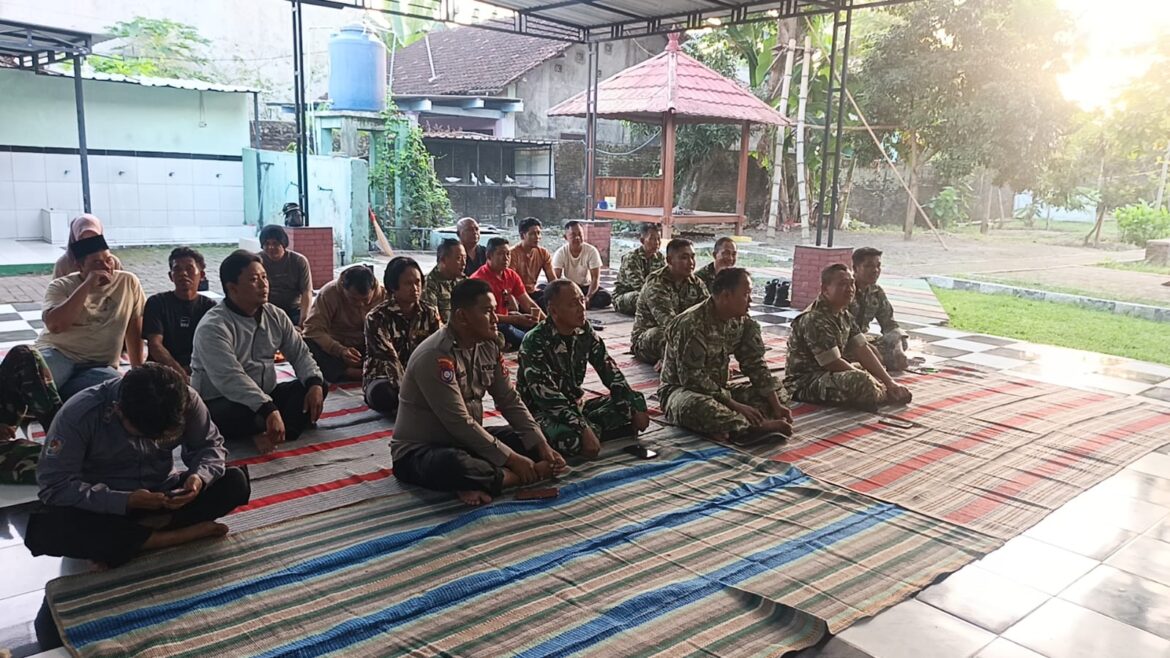 Empat Koramil di Wilayah Kodim 0815/Mojokerto Gelar Nobar Piala Dunia 2026, Perkuat Kebersamaan TNI-Polri dan Masyarakat