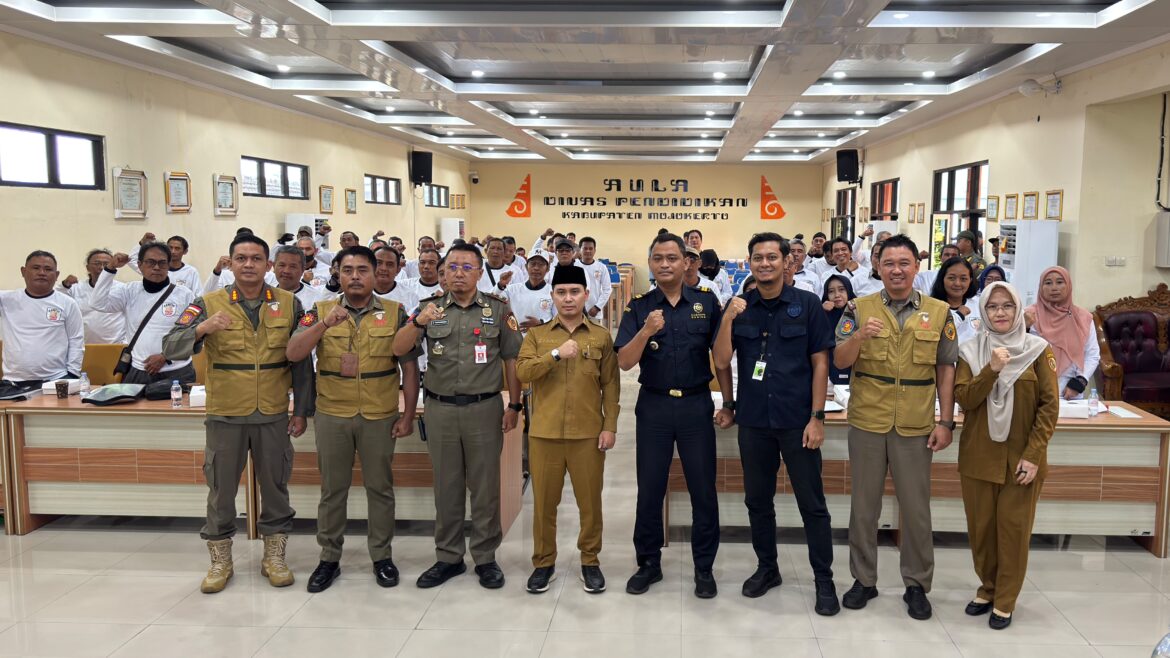 Pemkab Mojokerto Perkuat Pengawasan Peredaran Rokok Ilegal Lewat Sosialisasi Cukai Melibatkan 50 Ojek Online