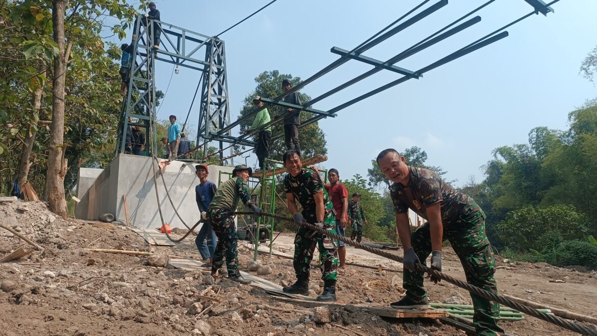 Jembatan Gantung Mulai Terbentang, Akses Warga Tumapel – Kedunguneng Segera Terhubung