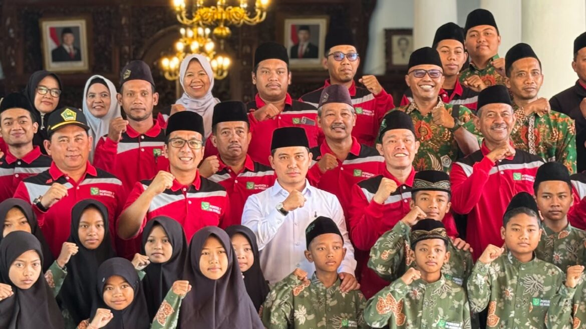 Bupati Mojokerto Berangkatkan 34 Santri Ikuti Porsadin VII Jatim