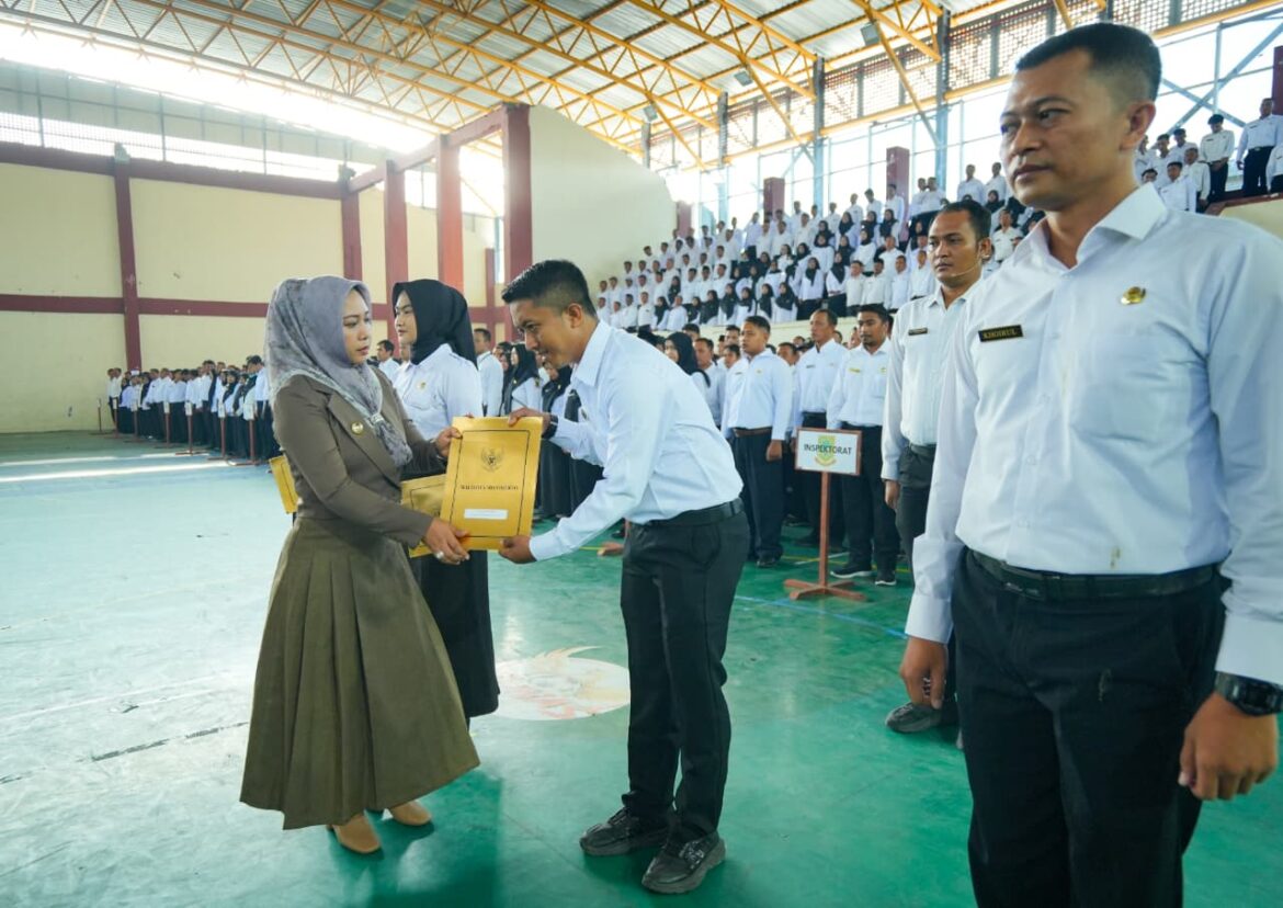 Masa Pengabdian Berlanjut, 1.104 PPPK Paruh Waktu Terima SK Wali Kota